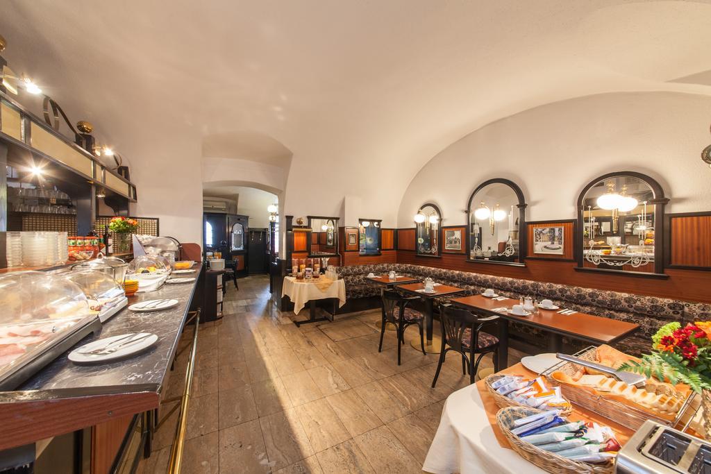 Novum Hotel Cristall Wien Messe エクステリア 写真