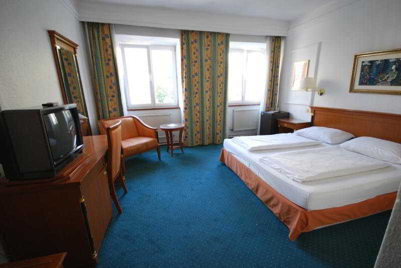Novum Hotel Cristall Wien Messe エクステリア 写真