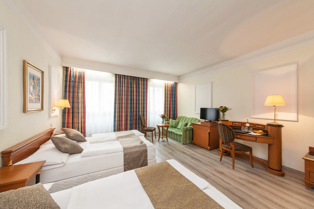 Novum Hotel Cristall Wien Messe エクステリア 写真