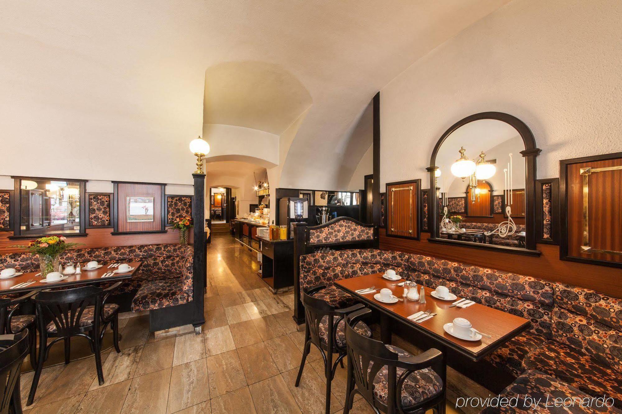 Novum Hotel Cristall Wien Messe エクステリア 写真