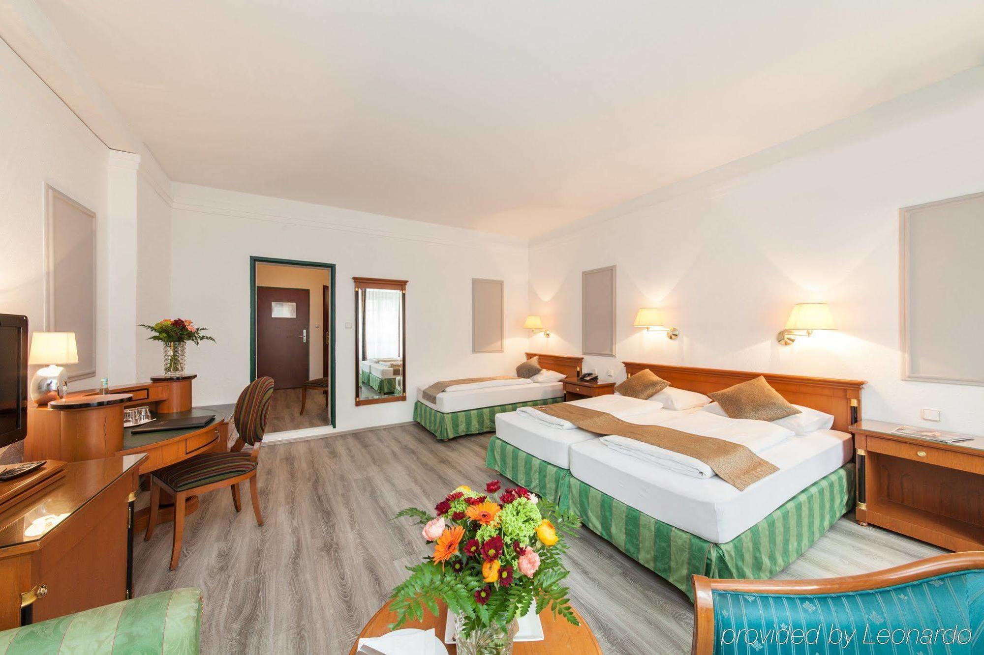 Novum Hotel Cristall Wien Messe エクステリア 写真